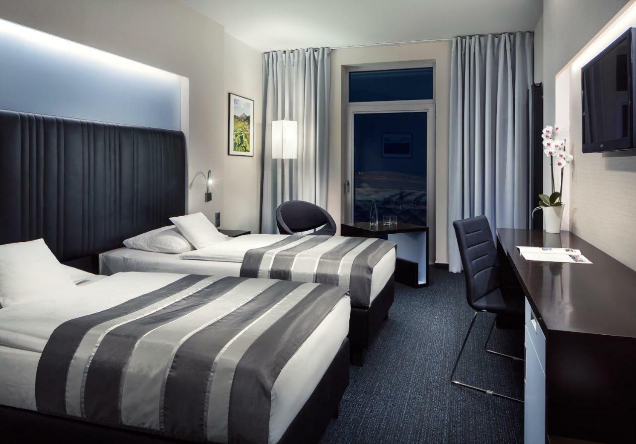 Sport & Relax Hotel Davidek Трутнов Экстерьер фото